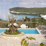 Three Stones By Rodostamo Collection