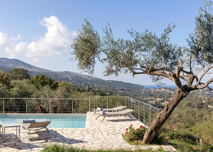 Three Stones By Rodostamo Collection *
